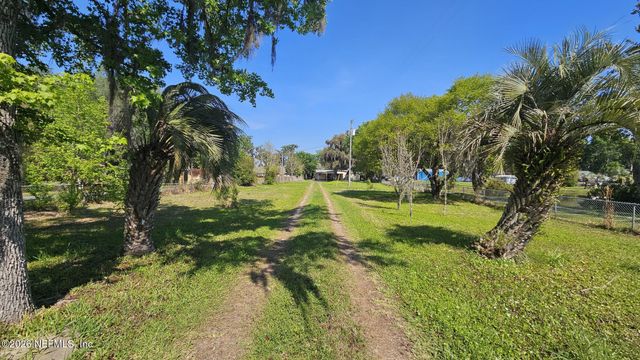 220 SIX POND Trail, Green Cove Springs, FL 32043