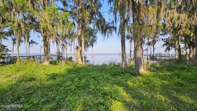220 SIX POND Trail, Green Cove Springs, FL 32043