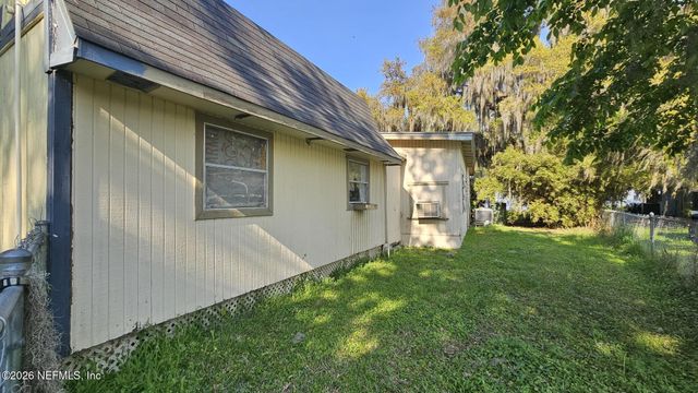 220 SIX POND Trail, Green Cove Springs, FL 32043