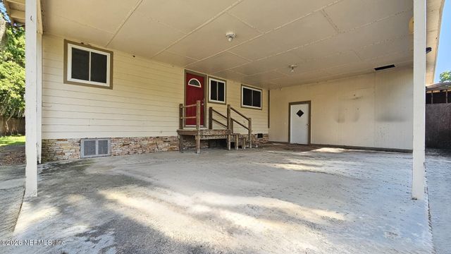 220 SIX POND Trail, Green Cove Springs, FL 32043