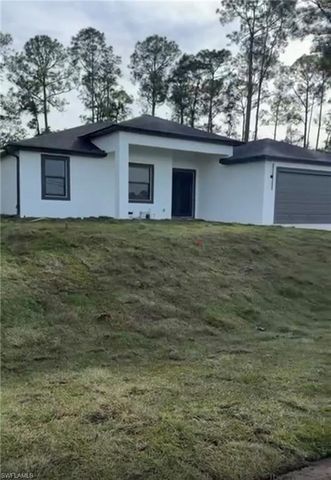 1820 Edward AVE, Lehigh Acres, FL 33972