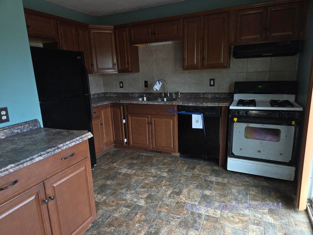6015 Polk Court, Merrillville, IN 46410