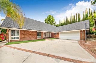 22905 De Kalb Drive, Calabasas, CA 91302
