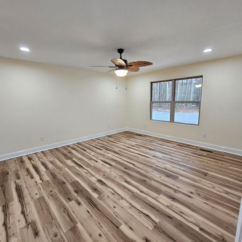 320 Cross Creek Trail, South Pittsburg, TN 37380