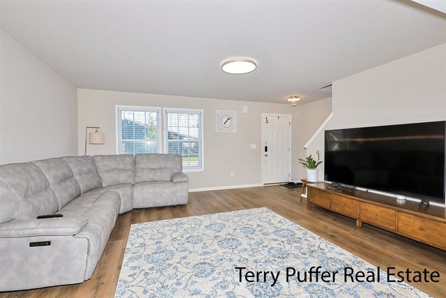 4965 Meadow Brown Drive, Hudsonville, MI 49426