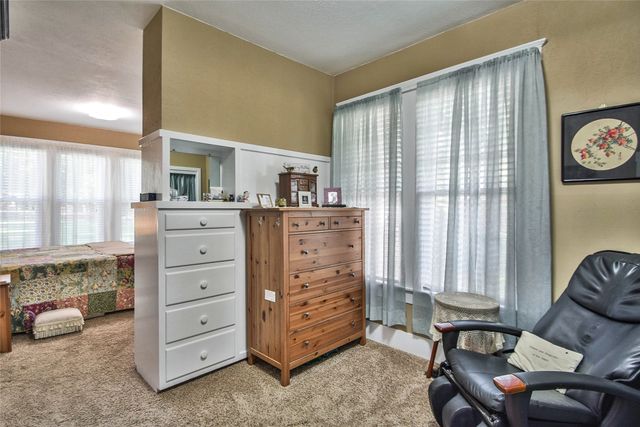1147 W Frey Street, Stephenville, TX 76401