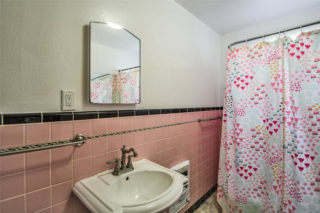1147 W Frey Street, Stephenville, TX 76401