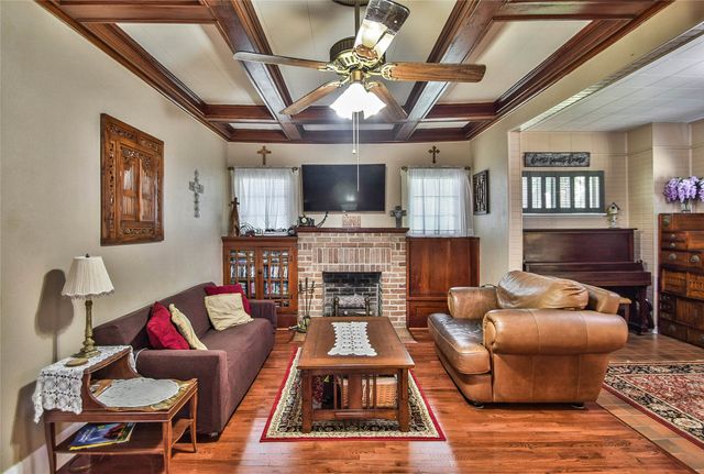 1147 W Frey Street, Stephenville, TX 76401