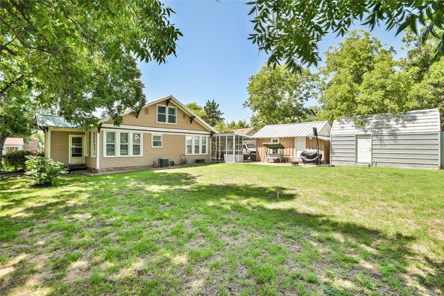 1147 W Frey Street, Stephenville, TX 76401