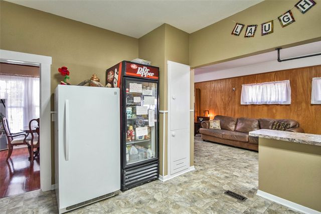 1147 W Frey Street, Stephenville, TX 76401