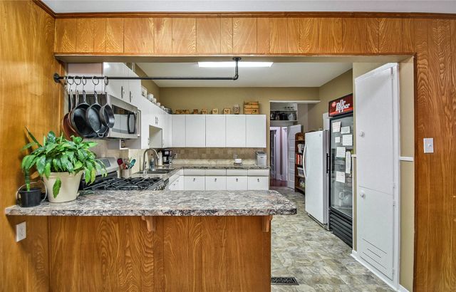 1147 W Frey Street, Stephenville, TX 76401