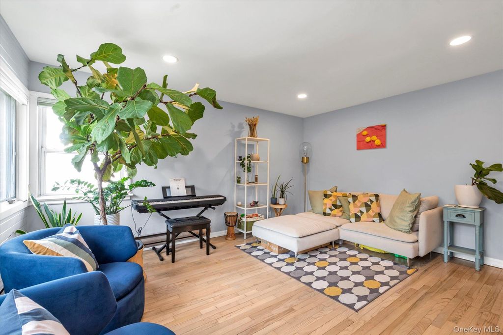 4 Rhame Avenue, East Rockaway, NY 11518 — photo 3