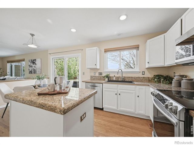 2071 Dailey Lane, Superior, CO 80027