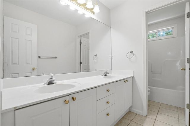 4025 Eyrie Farms Lane, Cumming, GA 30041