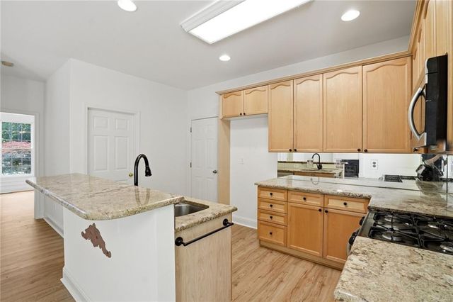 4025 Eyrie Farms Lane, Cumming, GA 30041