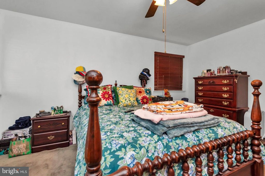 Image 23 of property listing at 10237 PRINCE PL #25-307, Upper Marlboro, MD 20774