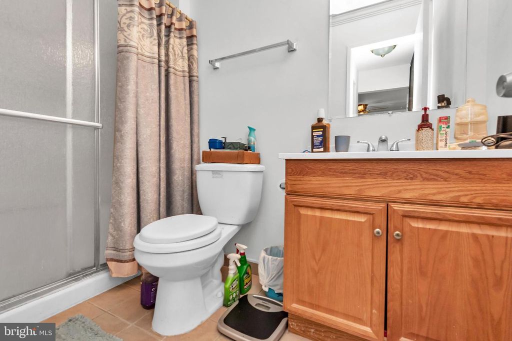 Image 24 of property listing at 10237 PRINCE PL #25-307, Upper Marlboro, MD 20774