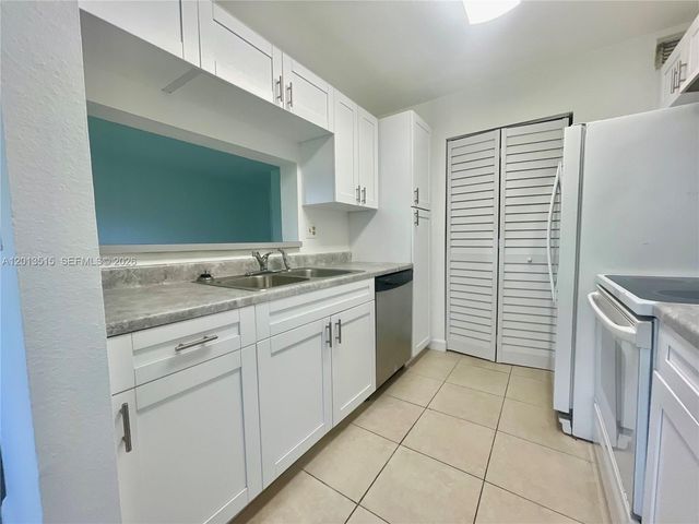 4044 NW 87th Ave 4044, Sunrise, FL 33351
