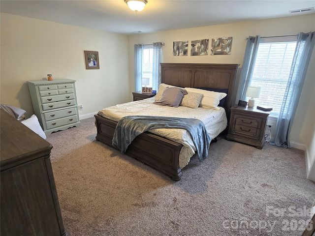 5177 S Oak Circle, Granite Falls, NC 28630