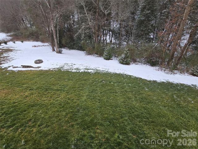 5177 S Oak Circle, Granite Falls, NC 28630