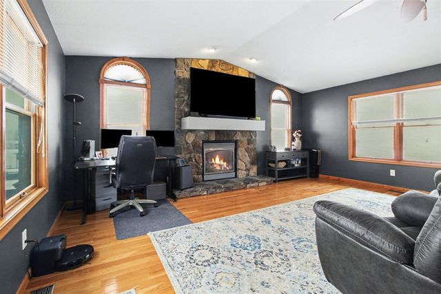 7916 Milan Oakville Road, Milan, MI 48160