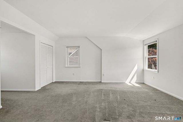 21 Victory Court, Norwalk, CT 06855