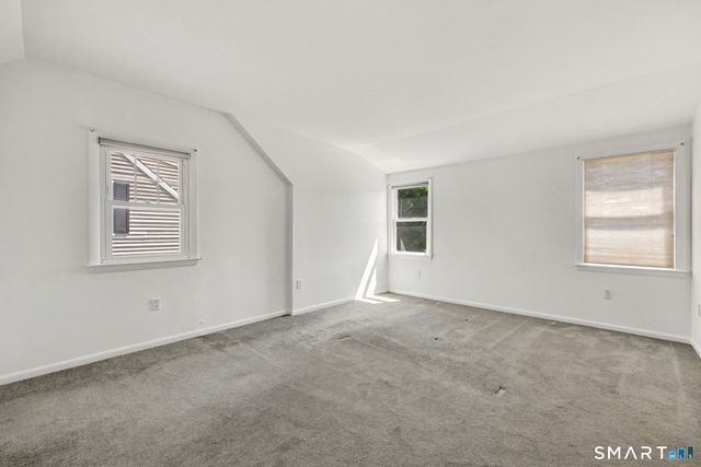 21 Victory Court, Norwalk, CT 06855