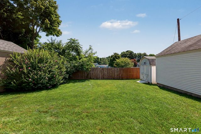 21 Victory Court, Norwalk, CT 06855