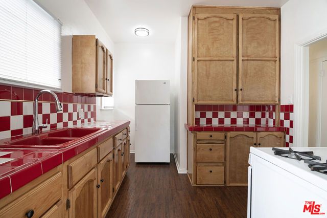 358 N Ogden Drive, Los Angeles, CA 90036