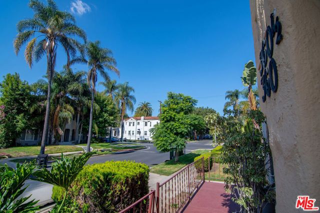 358 N Ogden Drive, Los Angeles, CA 90036