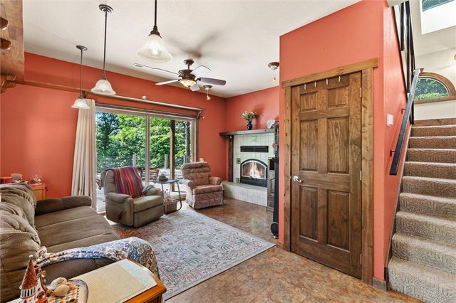 4702 Rocky Ridge Trail, Rogers, AR 72756