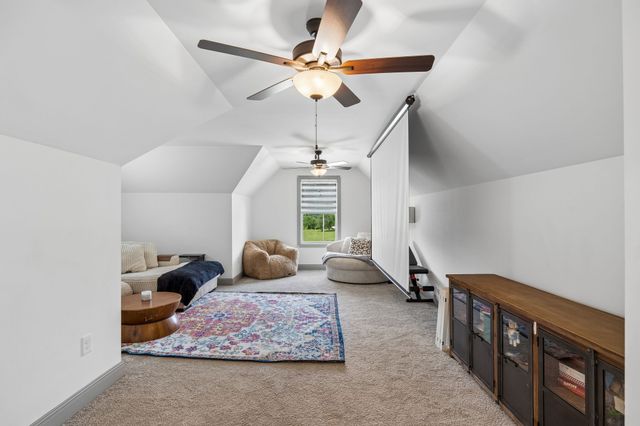 104 Aplin Branch Rd, Cottontown, TN 37048