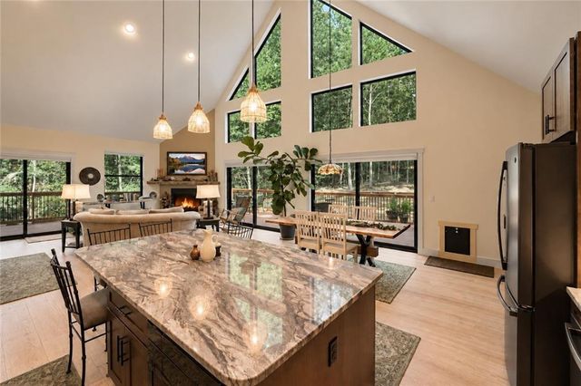 37 Abernathy Lane, Ellijay, GA 30540