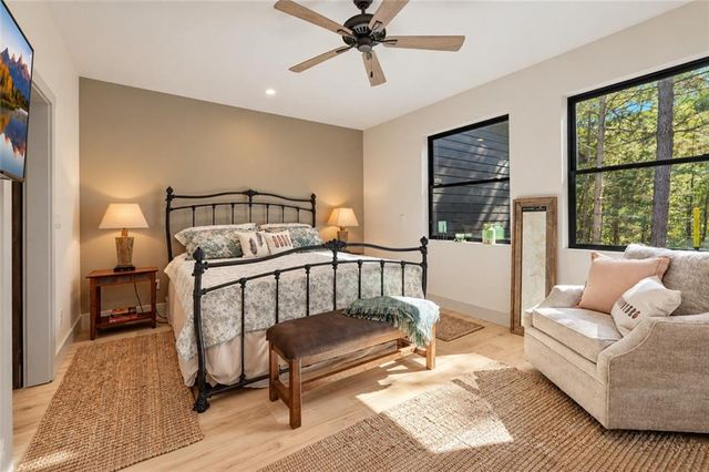 37 Abernathy Lane, Ellijay, GA 30540