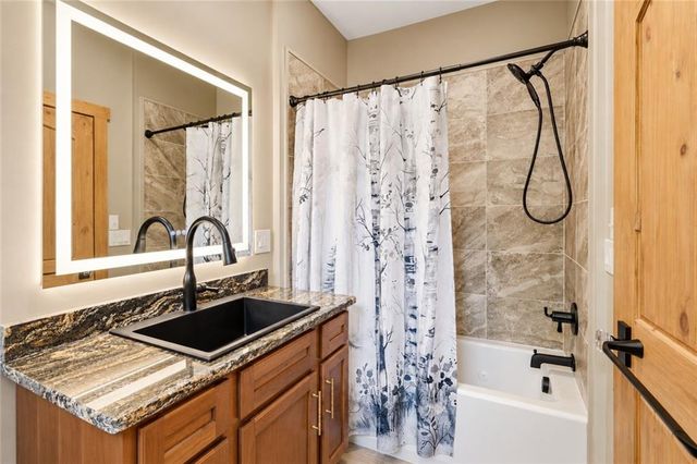 37 Abernathy Lane, Ellijay, GA 30540