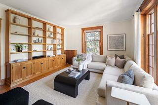 169 Washington St. 7, Newton, MA 02458
