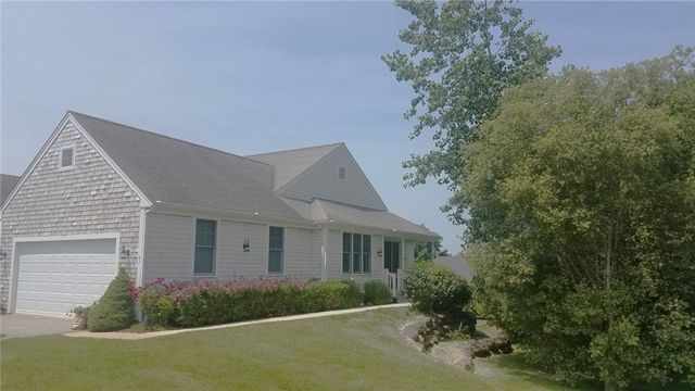 27 Sanderling Way, Middletown, RI 02842