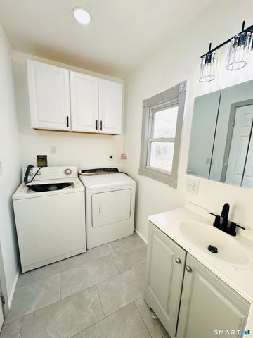 329 Amsterdam Avenue, Bridgeport, CT 06606