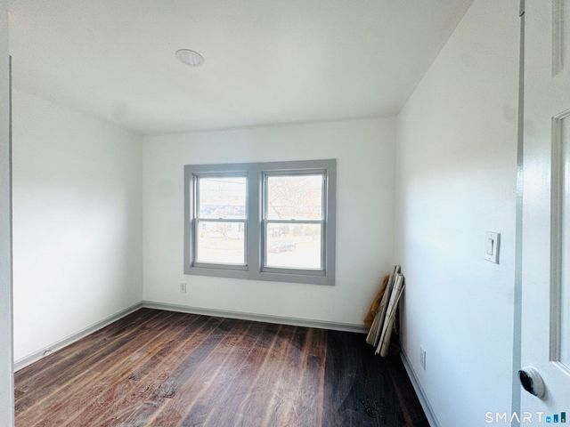 329 Amsterdam Avenue, Bridgeport, CT 06606