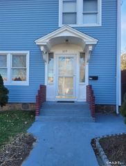 329 Amsterdam Avenue, Bridgeport, CT 06606