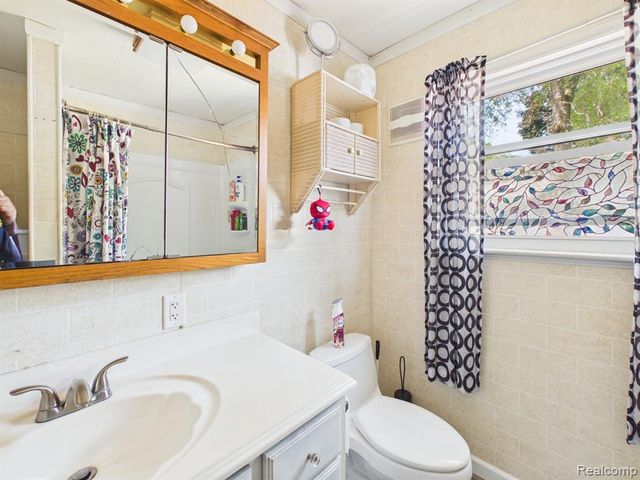 11473 Dexter Street, Clio, MI 48420