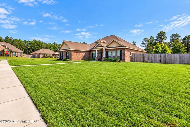 13438 Mayfair Lane, Biloxi, MS 39532