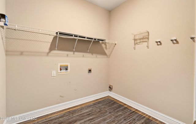 13438 Mayfair Lane, Biloxi, MS 39532