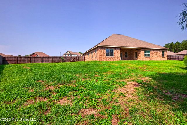 13438 Mayfair Lane, Biloxi, MS 39532