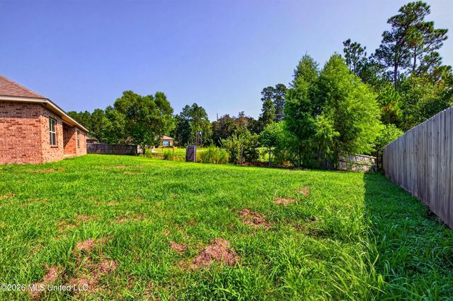 13438 Mayfair Lane, Biloxi, MS 39532