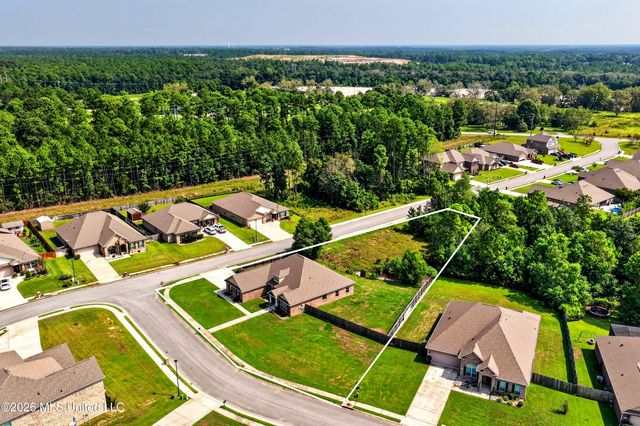 13438 Mayfair Lane, Biloxi, MS 39532