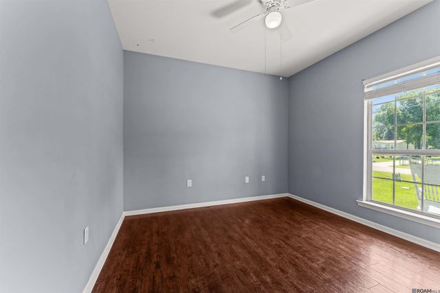 20705 Vincent Acres Cir, Denham Springs, LA 70726