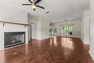 20705 Vincent Acres Cir, Denham Springs, LA 70726