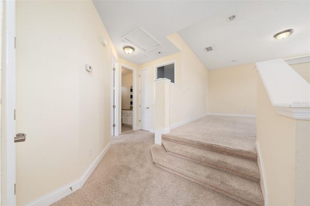 8549 LAUREATE BOULEVARD, Orlando, FL 32827