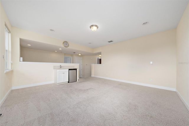 8549 LAUREATE BOULEVARD, Orlando, FL 32827